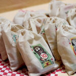 playing card favor bag tutorial via lilblueboo.com Playing Card Favor Bags