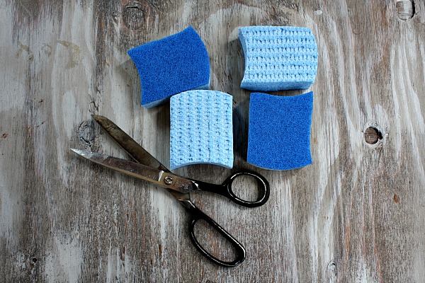 Save Money on Kitchen Sponges via lilblueboo.com Save Money on Kitchen Sponges via lilblueboo.com