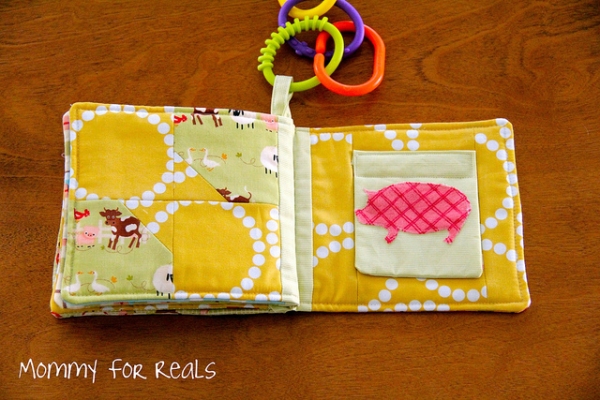 Baby Book Tutorial via lilblueboo.com