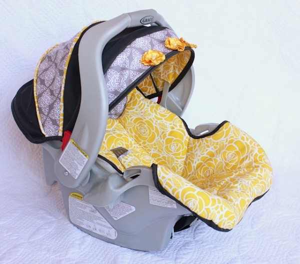 Car Seat Cover Tutorial via lilblueboo.com