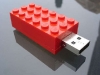 DIY Lego USB Stick via lilblueboo.com