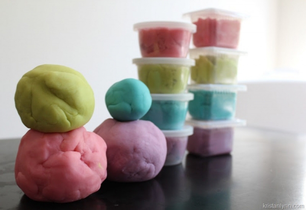 Craft Supplies you Can Make at Home: Play Dough Recipe at AdelynStone via lilblueboo.com