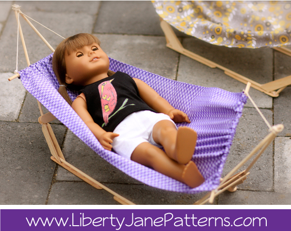  DIY doll hammock from Liberty Jane Patterns via lilblueboo.com