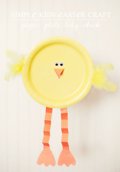 Baby Chick Paper Plate Craft by Simple as That via lilblueboo.com 
