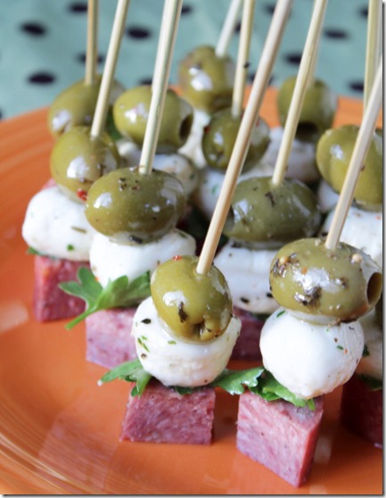 Easy Appetizer Idea:  Marinated Salami, Cheese and Green Olive by Yes, I Want Cake via lilblueboo.com