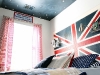 Union jack headboard and other boy's bedroom decor ideas via lilblueboo.com 