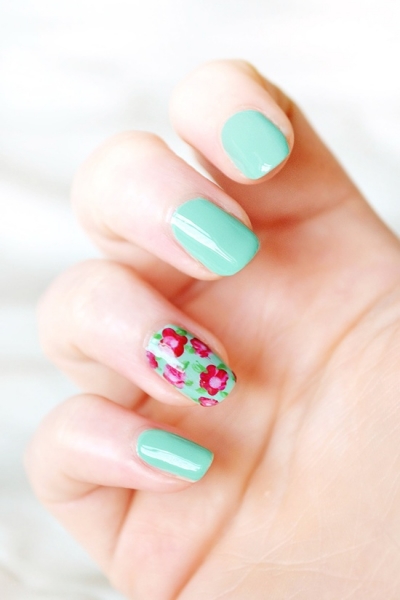 Spring Nail Art Ideas: Floral Manicure at She Said Beauty via lilblueboo.com