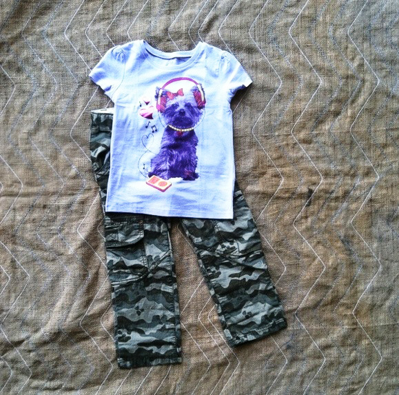 Old Navy Camo-inspired via lilblueboo.com