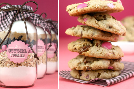 Cookie mix in a jar party favor via lilblueboo.com