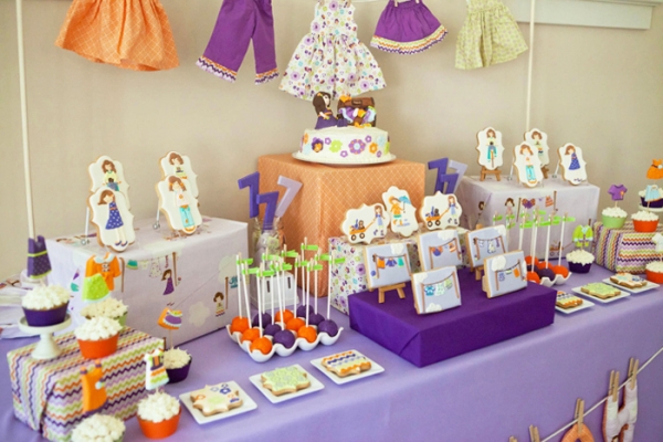 Party Ideas for Girls: Dress Up Party by Courtney Portner featured on Amy Atlas via lilblueboo.com Party Ideas for Girls: Dress Up Party by Courtney Portner featured on Amy Atlas via lilblueboo.com