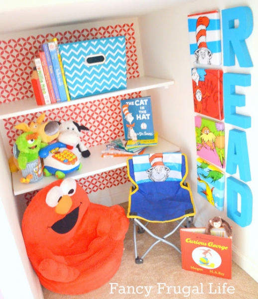 Reading Nook or Corner Space for Kids by via Fancy Frugal Life lilblueboo.com