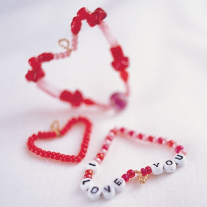 Beaded Heart DIY by Spoonful via lilblueboo.com