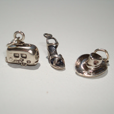 Vintage Charms and Trinkets 9 - Charm Giveaway II via lilblueboo.com