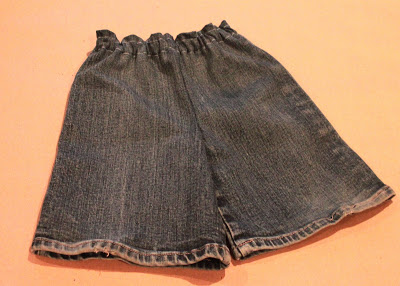 Sewing on Vacation denim gauchos after via lilblueboo.com