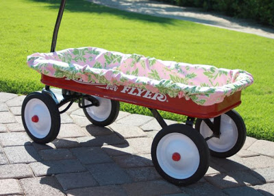 Wagon Cover Tutorial finished via lilblueboo.com Wagon Cover Tutorial finished via lilblueboo.com