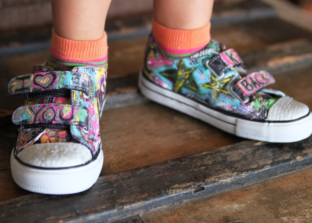 DIY Graffiti Shoes Tutoria- Shoe Makeover via lilblueboo.com