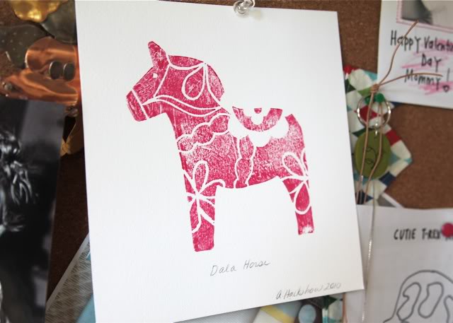 Swedish Dala Horse Block Print DIY Tutorial and Free Download via lilblueboo.com