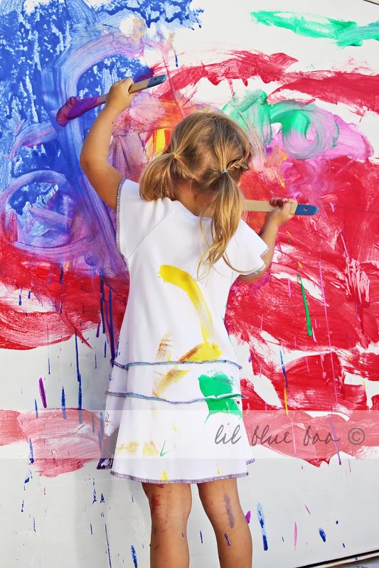 A Guide to Painting with Children - Ashley Hackshaw / Lil Blue Boo