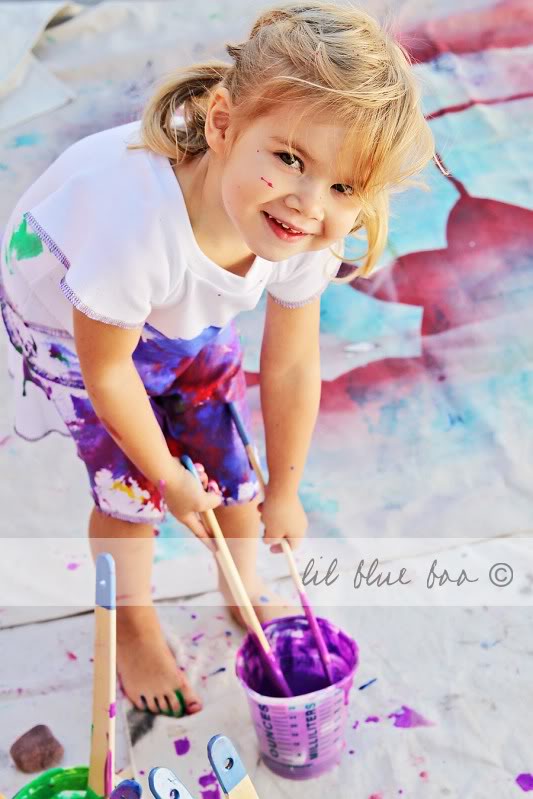 painting with children via lilblueboo.com