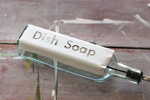 How to make an etched Dish Soap Dispenser Tutorial via lilblueboo.com
