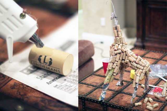How to make a sculpture from wine corks via lilblueboo.com