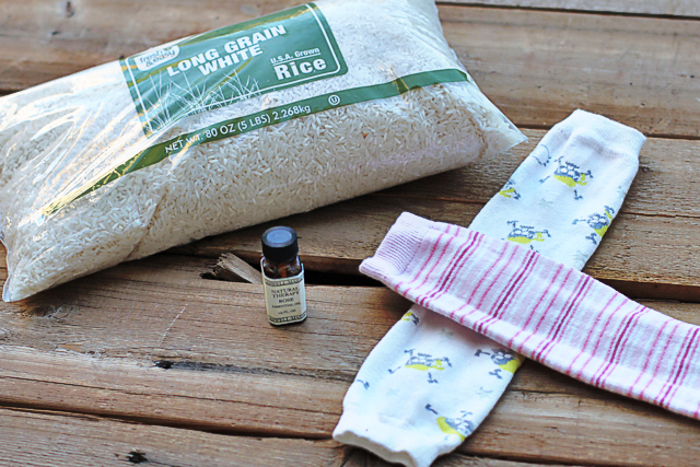 How to make reusable hot packs with rice