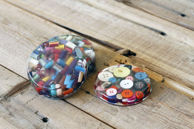 Cast Resin Paperweights & Coasters 2 DIY Tutorial via lilblueboo.com