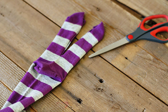 How to make a sock bunny - Step 1. DIY Tutorial via lilblueboo.com