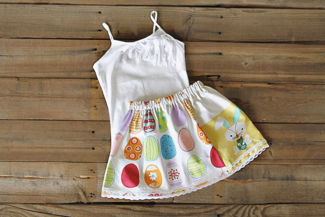 The Dishtowel Skirt 12 (A Tutorial) via lilblueboo.com
