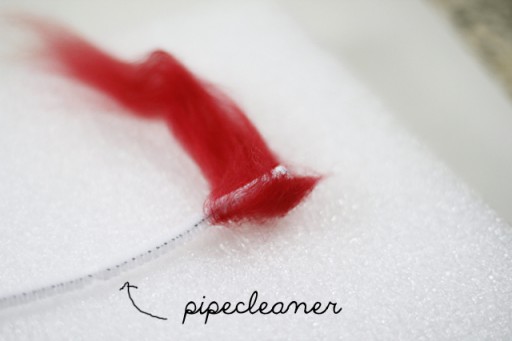 Felted Pinwheel Accessories Tutorial pipecleaner via lilblueboo.com