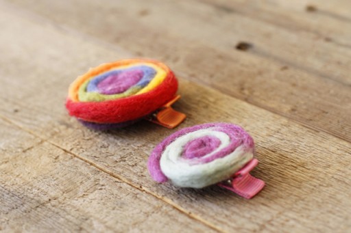 Felted Pinwheel Accessories Tutorial process 14 via lilblueboo.com