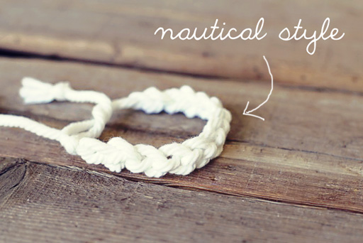 Easy Finger Crochet Bracelet DIY nautical style via lilblueboo.com