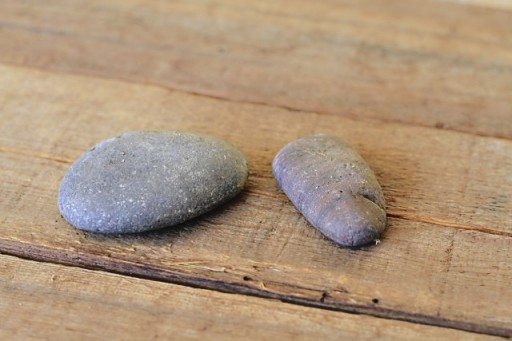 Carving River Rocks with a Dremel via lilblueboo.com