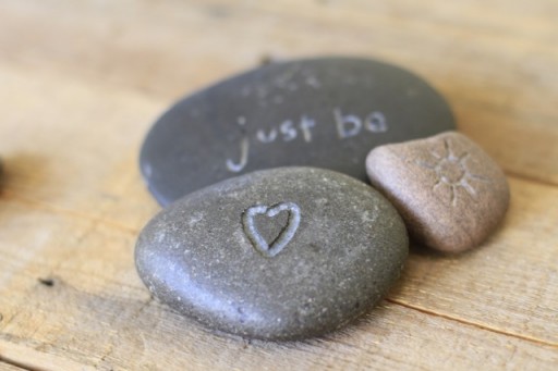 Tutorial for Carving and Etching Rocks with a Dremel via lilblueboo.com