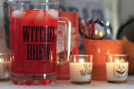 DIY Party Decor Ideas - Glass Labels via lilblueboo.com