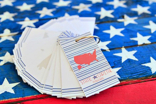 Learning the States and Capitals Flashcards by Pen and Paint via lilblueboo.com #teaching #states #learning #teachers