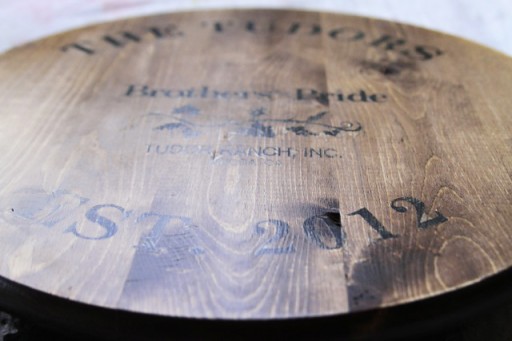 How to make a wine barrel inspired tray via lilblueboo.com