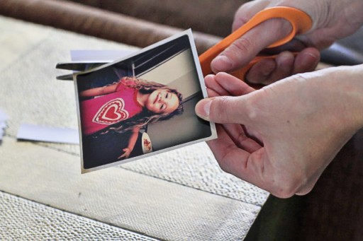 Most Inexpensive Way to Print Instagram Photos via lilblueboo.com