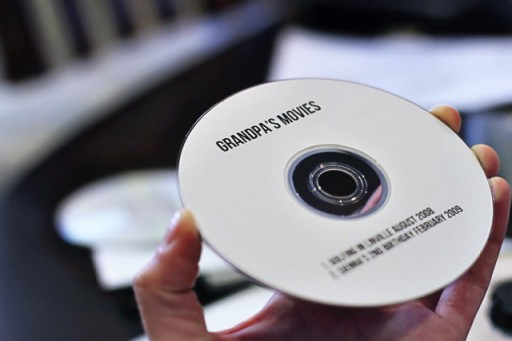 how to make a CD or DVD label on a Mac via lilblueboo.com