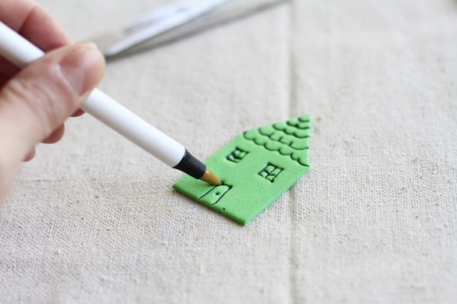 Make your own art stamps without carving via lilblueboo.com #diy #crafts #tutorial #artjournal