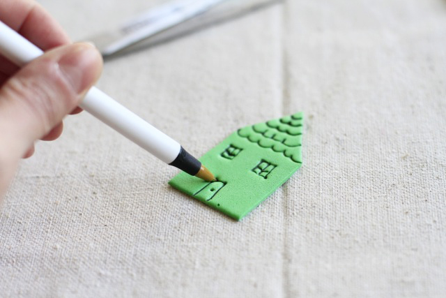 Quick and Simple How to Make DIY Foam Stamps with Kids - HOAWG®