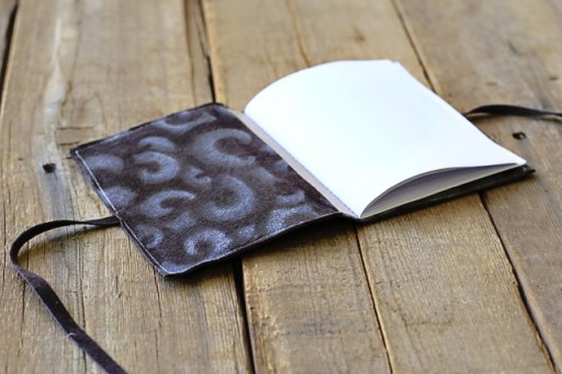 diy notebook or journal via lilblueboo.com