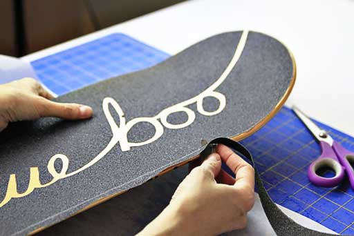How to cut grip tape edge easily on skateboard or long board  via lilblueboo.com #skateboard #diy #gift #handmade 