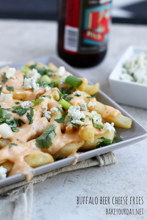 Football Food: Buffalo Beer Cheese Fries via Bake Your Day 