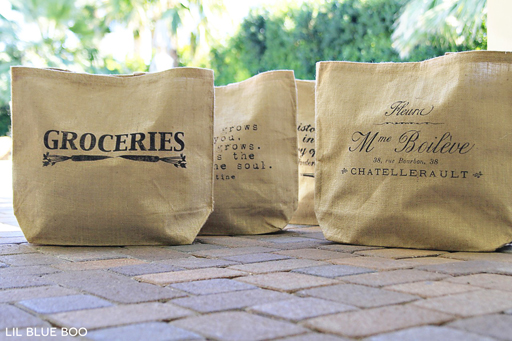 Easy personalized burlap bag tutorial via Ashley Hackshaw / lilblueboo.com