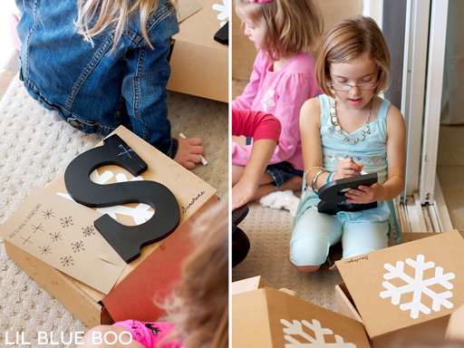 Chalkboard Letters Party Craft for a Frozen Winter Birthday Party via Ashley Hackshaw / lilblueboo.com #frozen