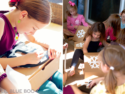 Birthday activities - learn how to draw a snowflake at a Frozen Winter Birthday Party via Ashley Hackshaw / lilblueboo.com #frozen