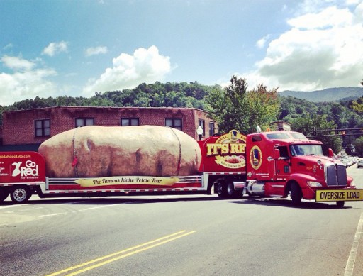 A Giant Potato on Everett Street in Bryson City, The Idaho Potato Tour 