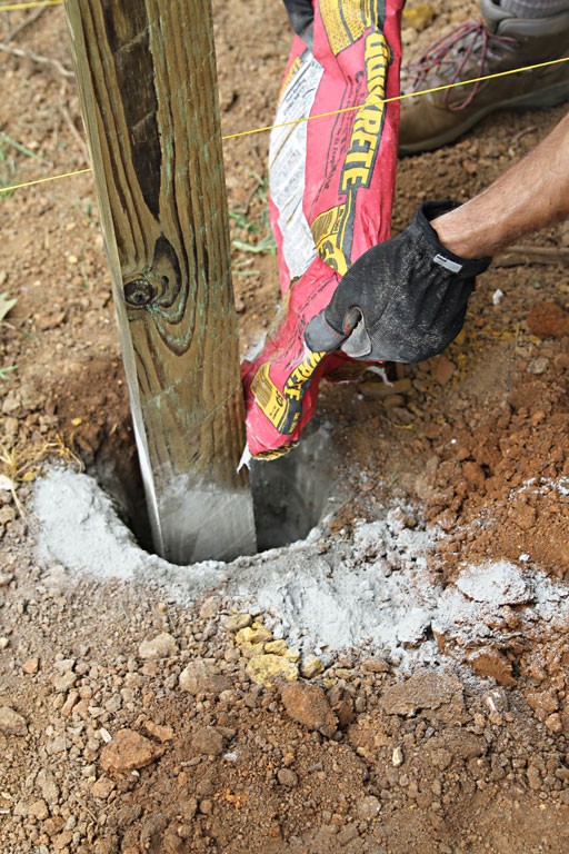 How to Set a Fence Post.