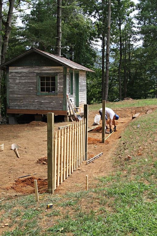 A Straight Fence Using a String 